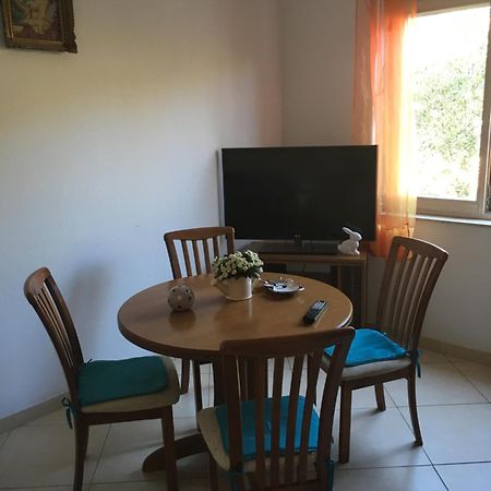Apartmani Nina Шибеник Екстер'єр фото