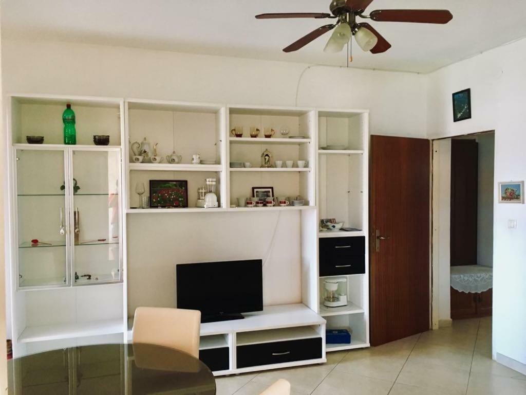 Apartmani Nina Шибеник Екстер'єр фото