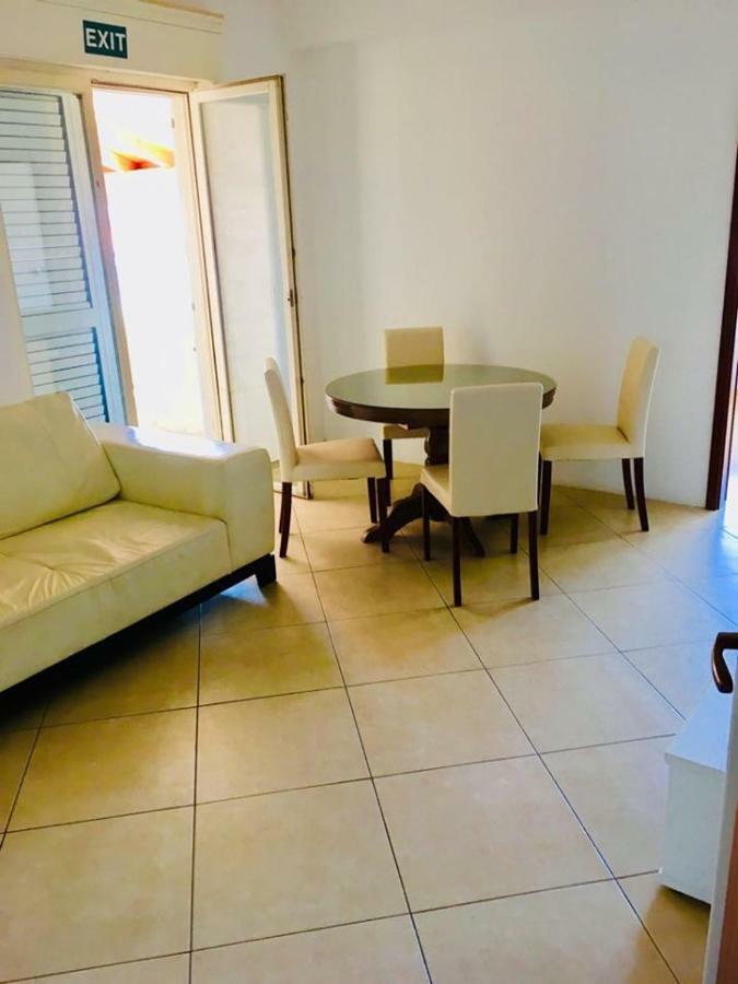 Apartmani Nina Шибеник Екстер'єр фото
